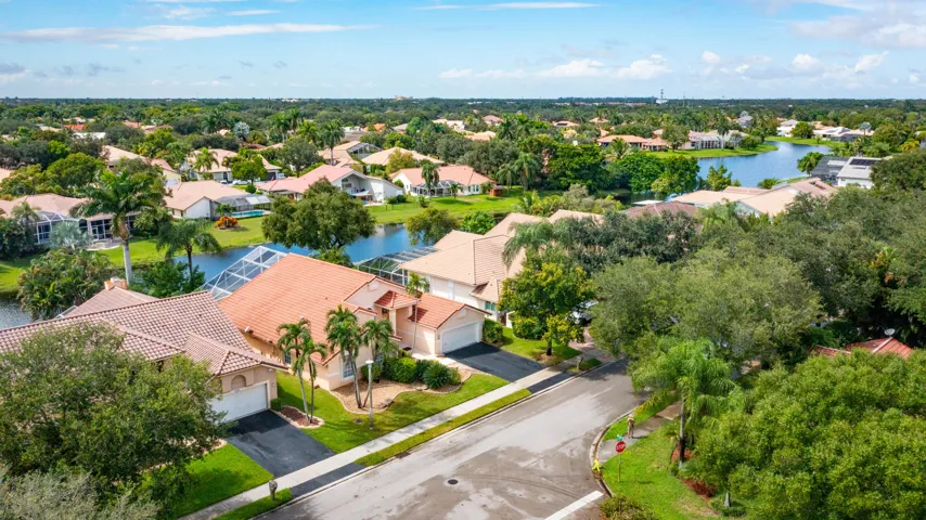 4900 NW 100 Terrace-45