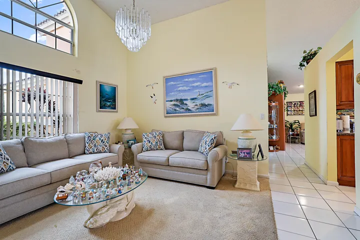 4900 NW 100 Terrace-7