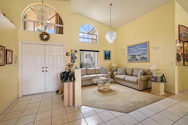 4900 NW 100 Terrace-5
