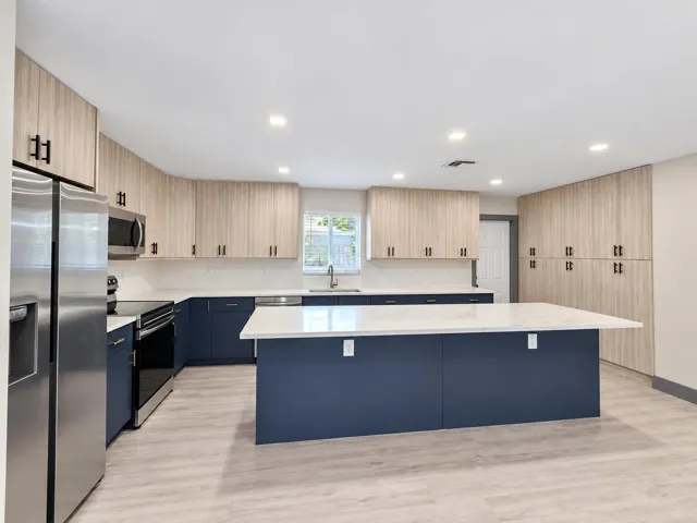Kitchen 1