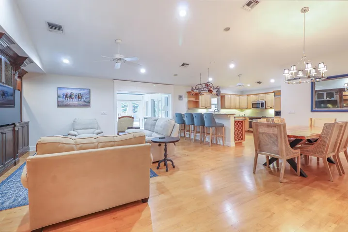 24-Great Room