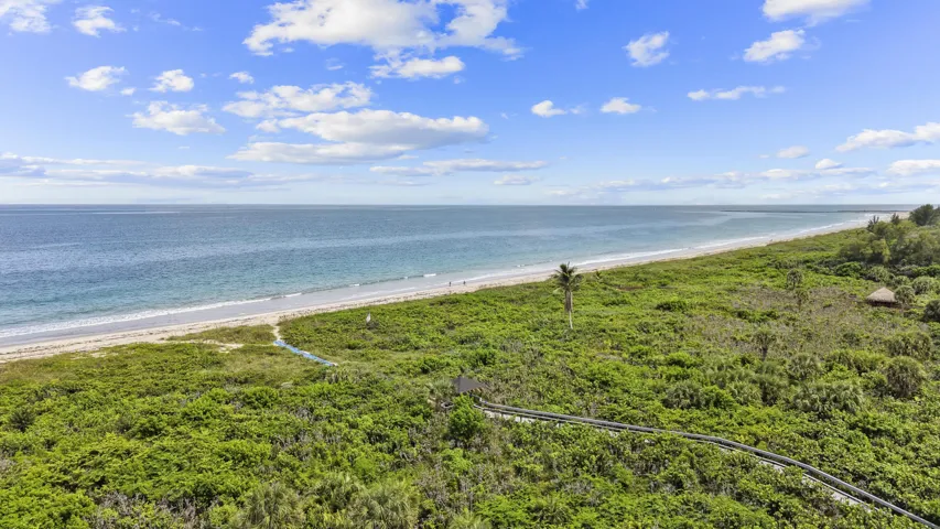 40_ft. pierce + n hwy + beach 01