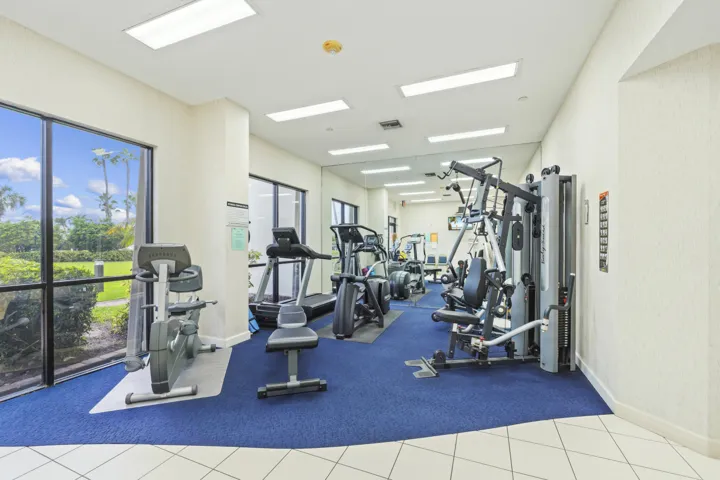 37_ft. pierce + n hwy + gym 01