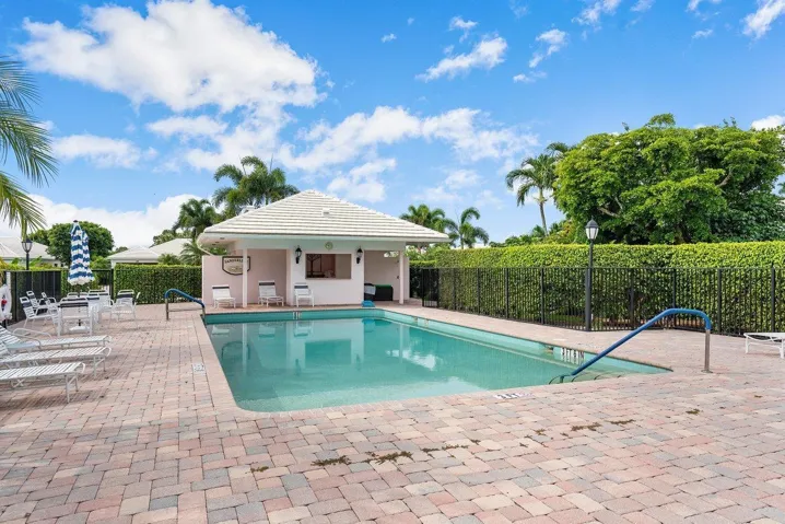 Area Pool