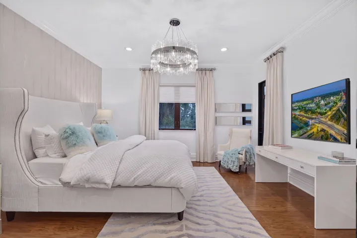 101-web-or-mls-5D1A9427