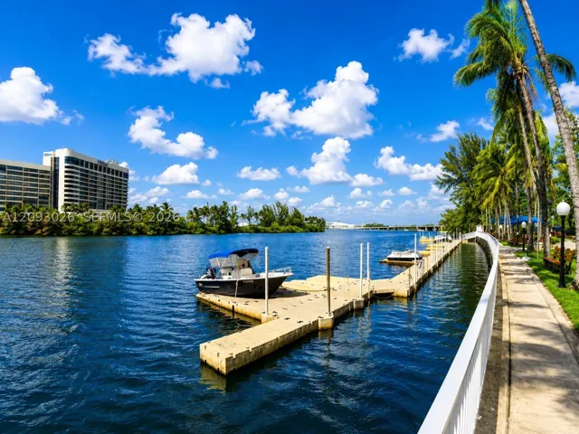 Dock