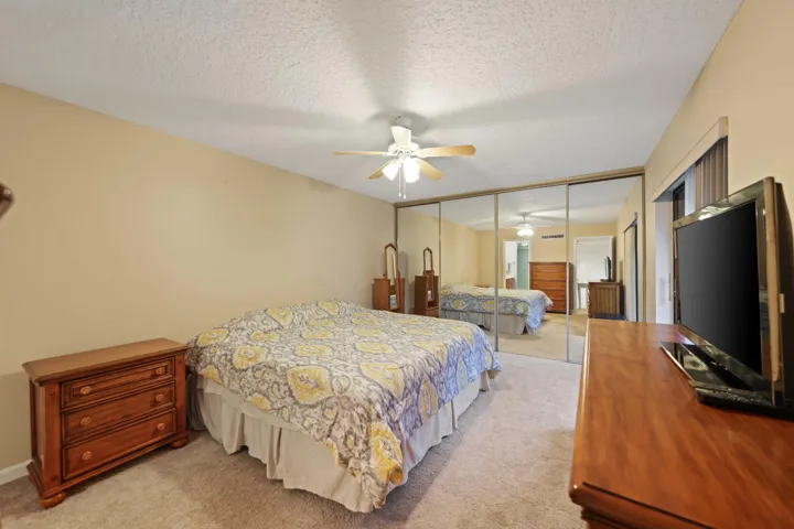 825 Center St #39D - Primary Bedroom