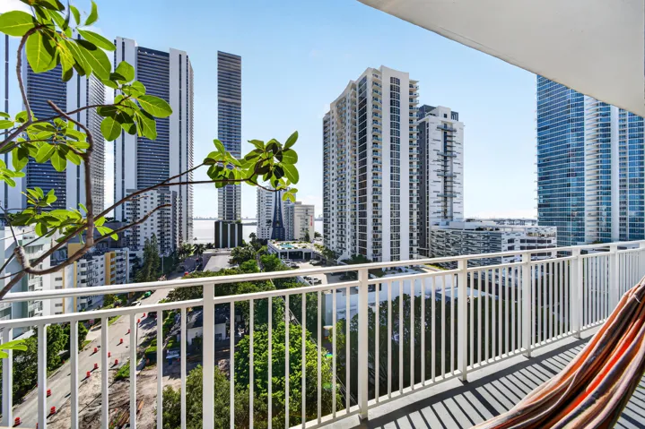 Wrap-around Balcony