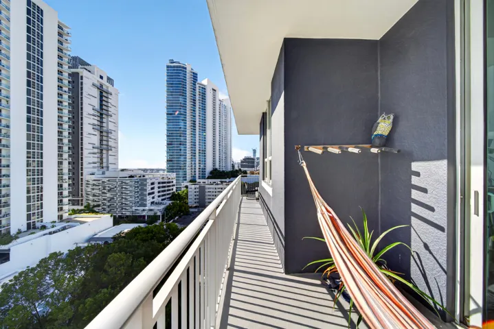 Wrap-around Balcony