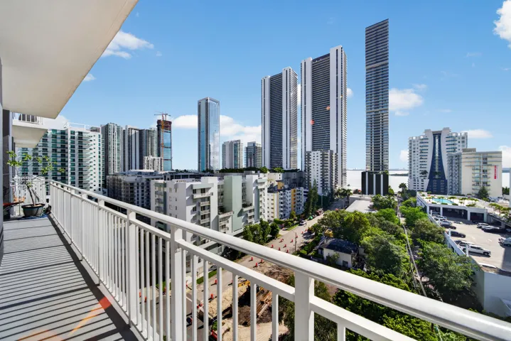 Wrap-around Balcony