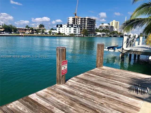 Dock