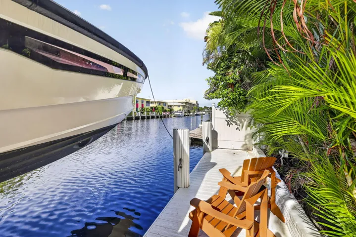 Dock