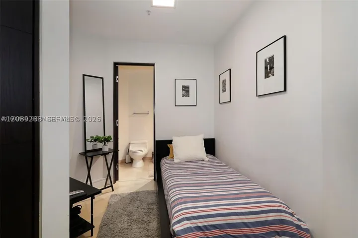 Extra Bedroom
