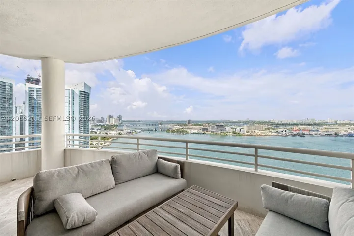 Living Room balcony seating arae