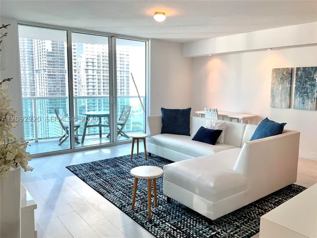 31 Se 5th St 2806, Miami, Florida 33131