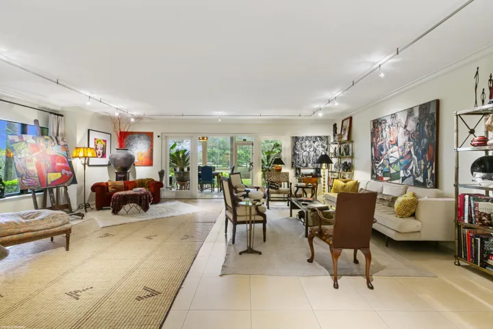 2735 Polo Island Dr k-103 012