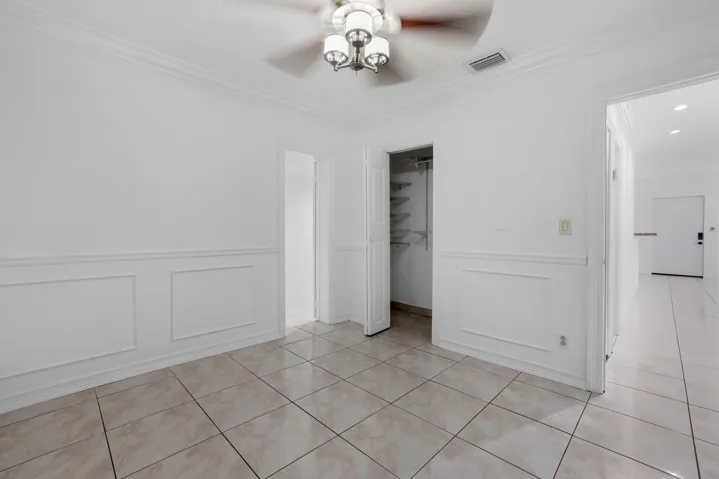 242 W 19th St-Hialeah, Adalberto-26