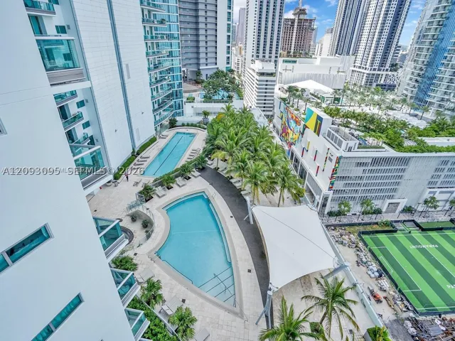 900 Biscayne Blvd 2412, Miami, Florida 33132