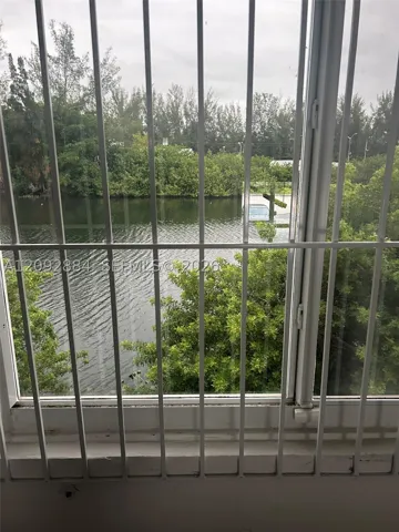 mezzanine window 2