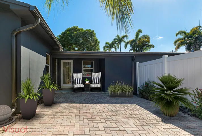 East Front Yard-B.scene (1) (1)