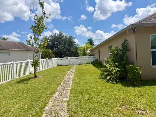 backyard side h