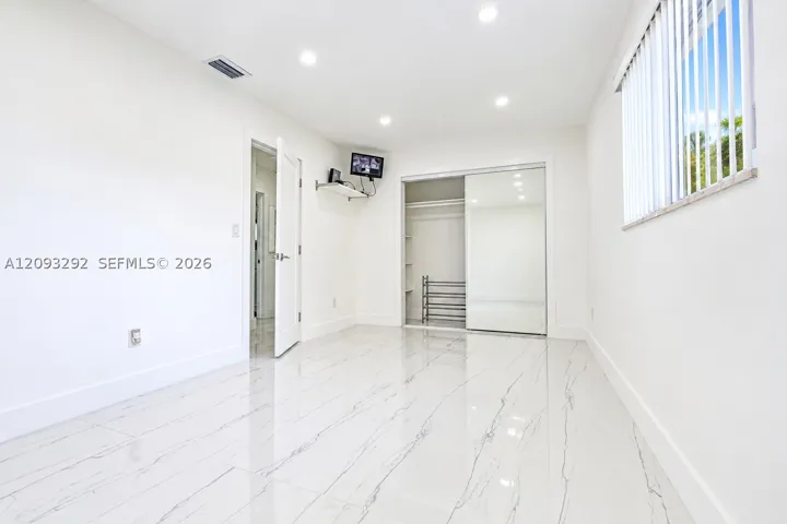 Bedroom #1