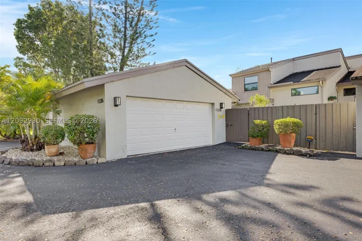 2 car garage