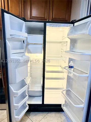 Fridge