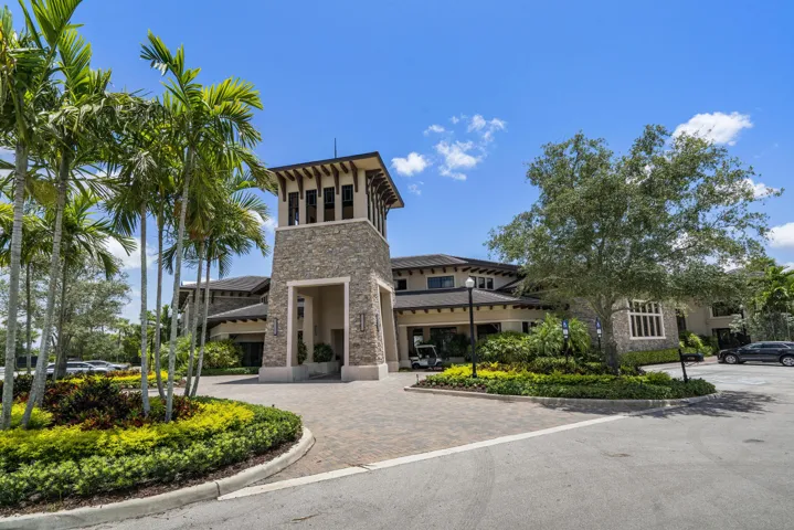 #3 Clubhouse