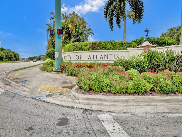 Entrance to Atlantis