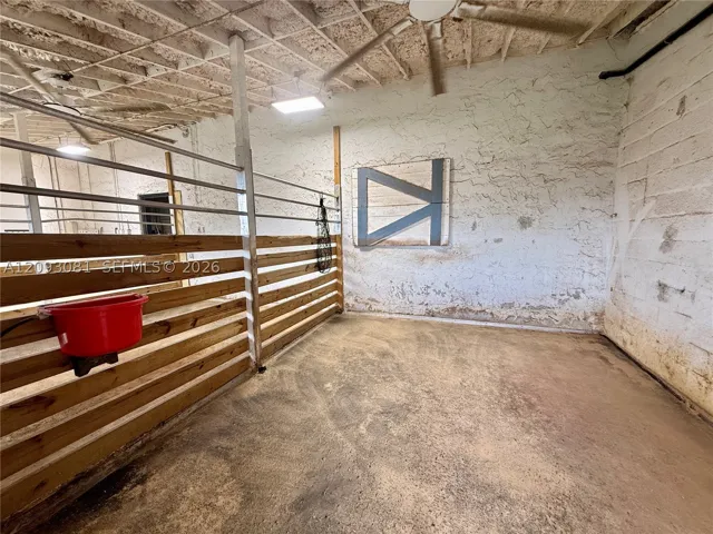 Horse Stall 2