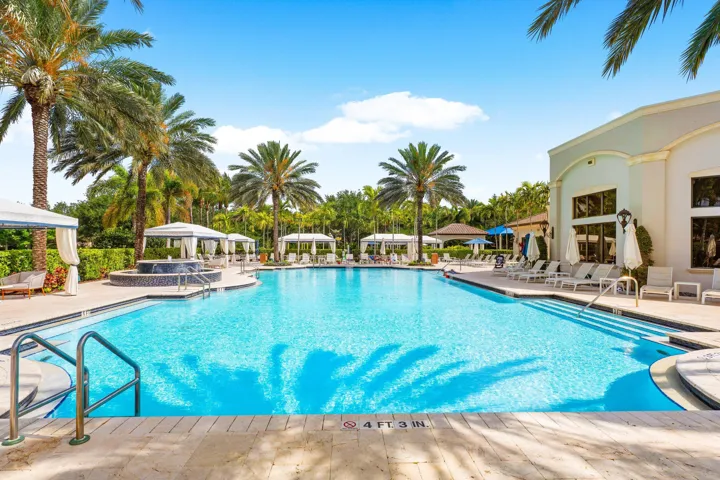 RESORT STYLE POOL