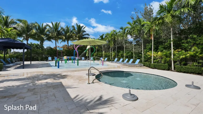 WHIRLPOOL SPA