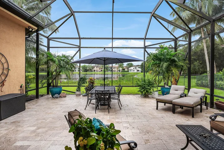 EXTENDED SCREENED IN PATIO