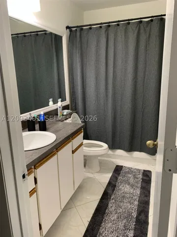 18342 Nw 68th Ave O, Hialeah, Florida 33015