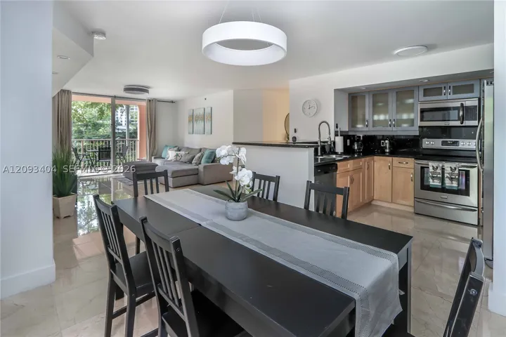 19555 E Country Club Dr 8202, Aventura, Florida 33180