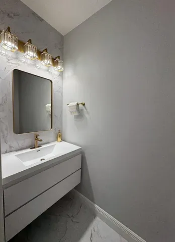 Powder Room