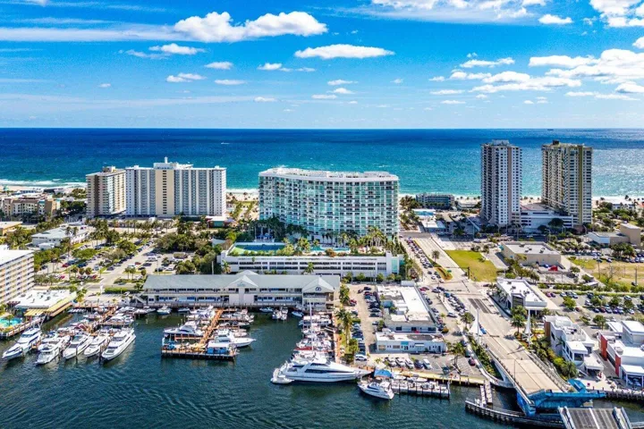 1 N Ocean Boulevard 1607 16