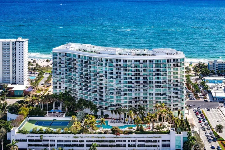1 N Ocean Boulevard 1607 15