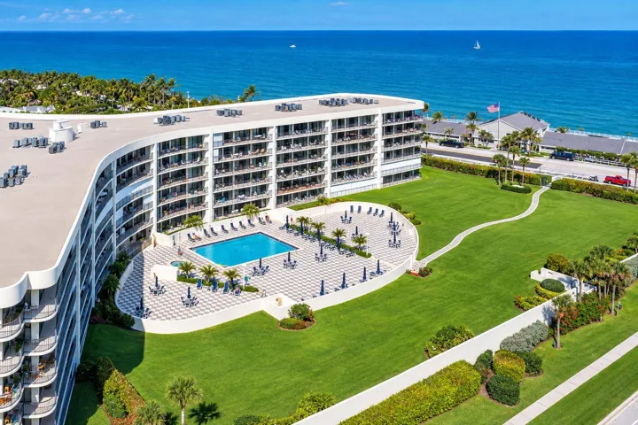 002-006-Oceancrest1-1500x1000