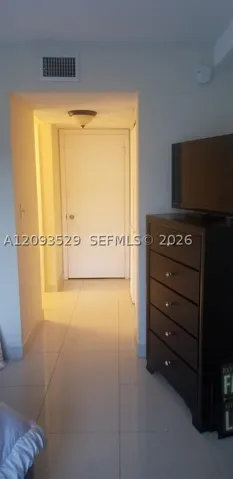 3650 Inverrary Dr 2y, Lauderhill, Florida 33319