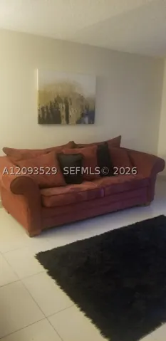 3650 Inverrary Dr 2y, Lauderhill, Florida 33319