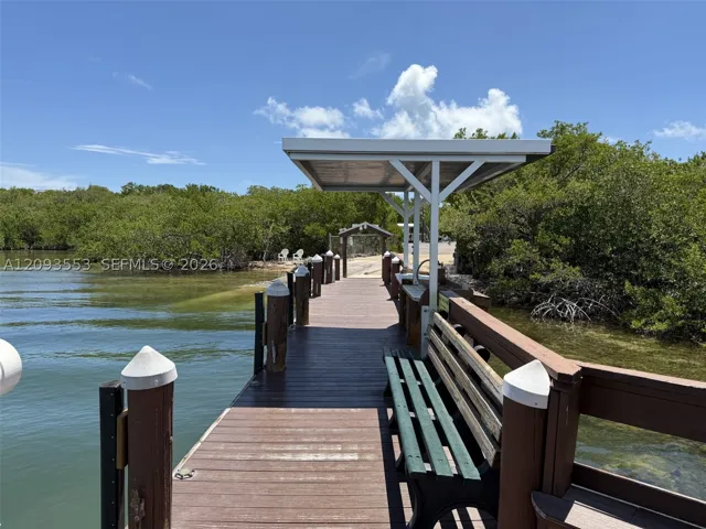 Dock
