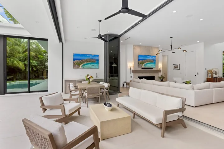 Patio 2jpg