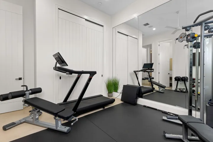 Gym 2