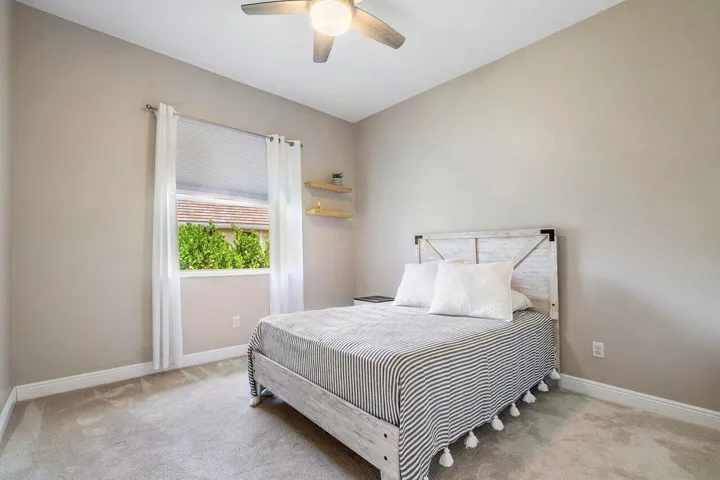 028-13514NorthumberlandCircle-Wellington