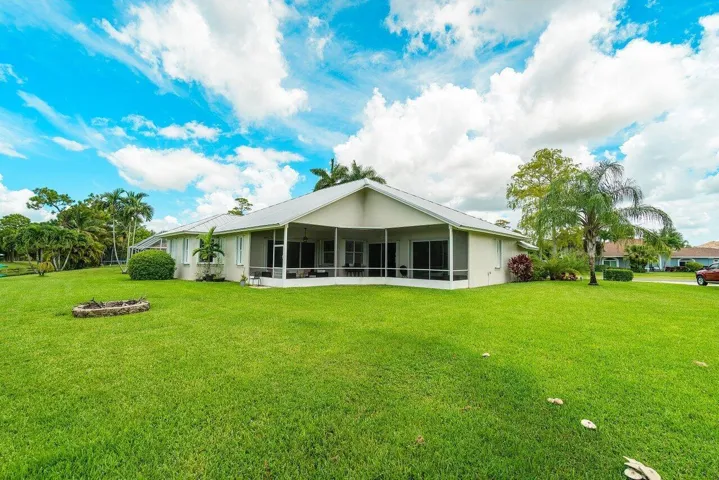 035-13514NorthumberlandCircle-Wellington