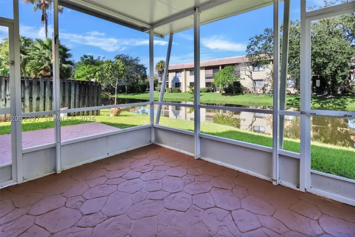 Screened Patio