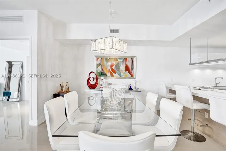 17301 Biscayne Blvd 1207, North Miami Beach, Florida 33160