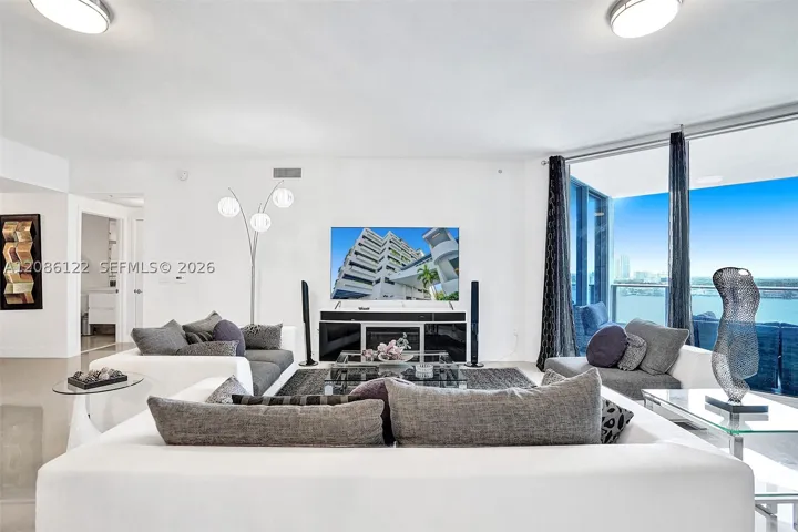 17301 Biscayne Blvd 1207, North Miami Beach, Florida 33160